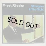 FRANK SINATRA / Strangers In The Night