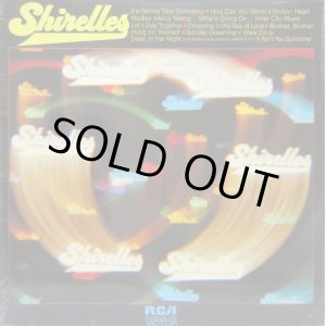 画像: SHIRELLES / The Shirelles