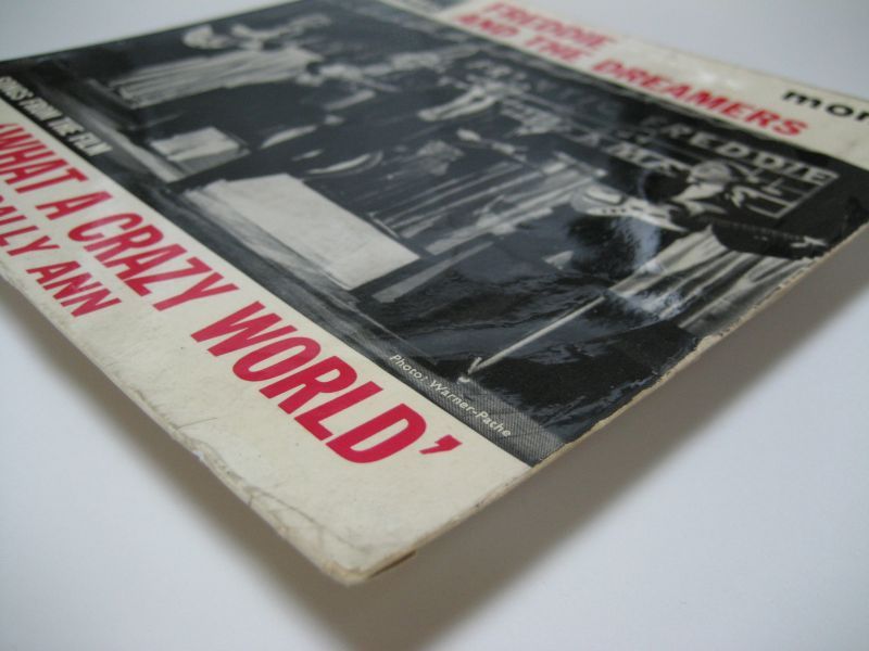 画像: FREDDIE & THE DREAMERS / What A Crazy World ( EP )